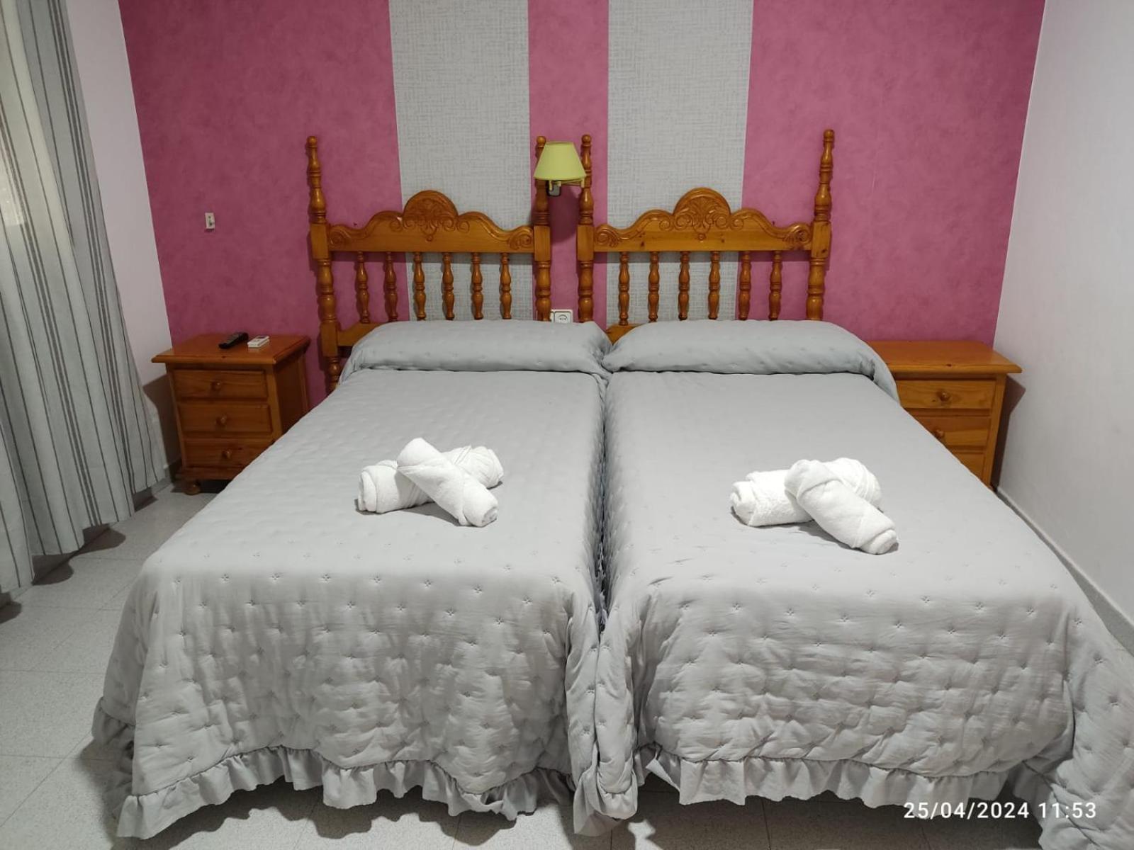 Hostal Quinto Pino Chipiona Dış mekan fotoğraf