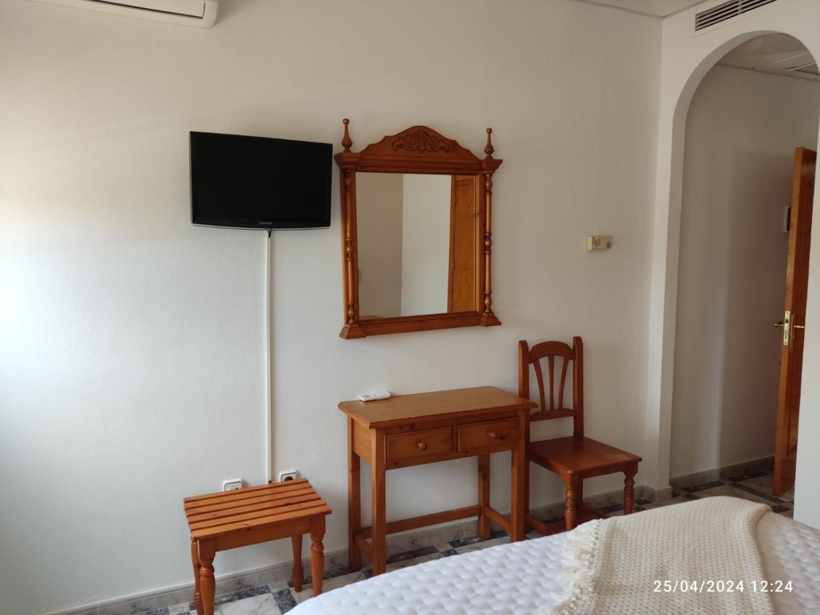 Hostal Quinto Pino Chipiona Dış mekan fotoğraf