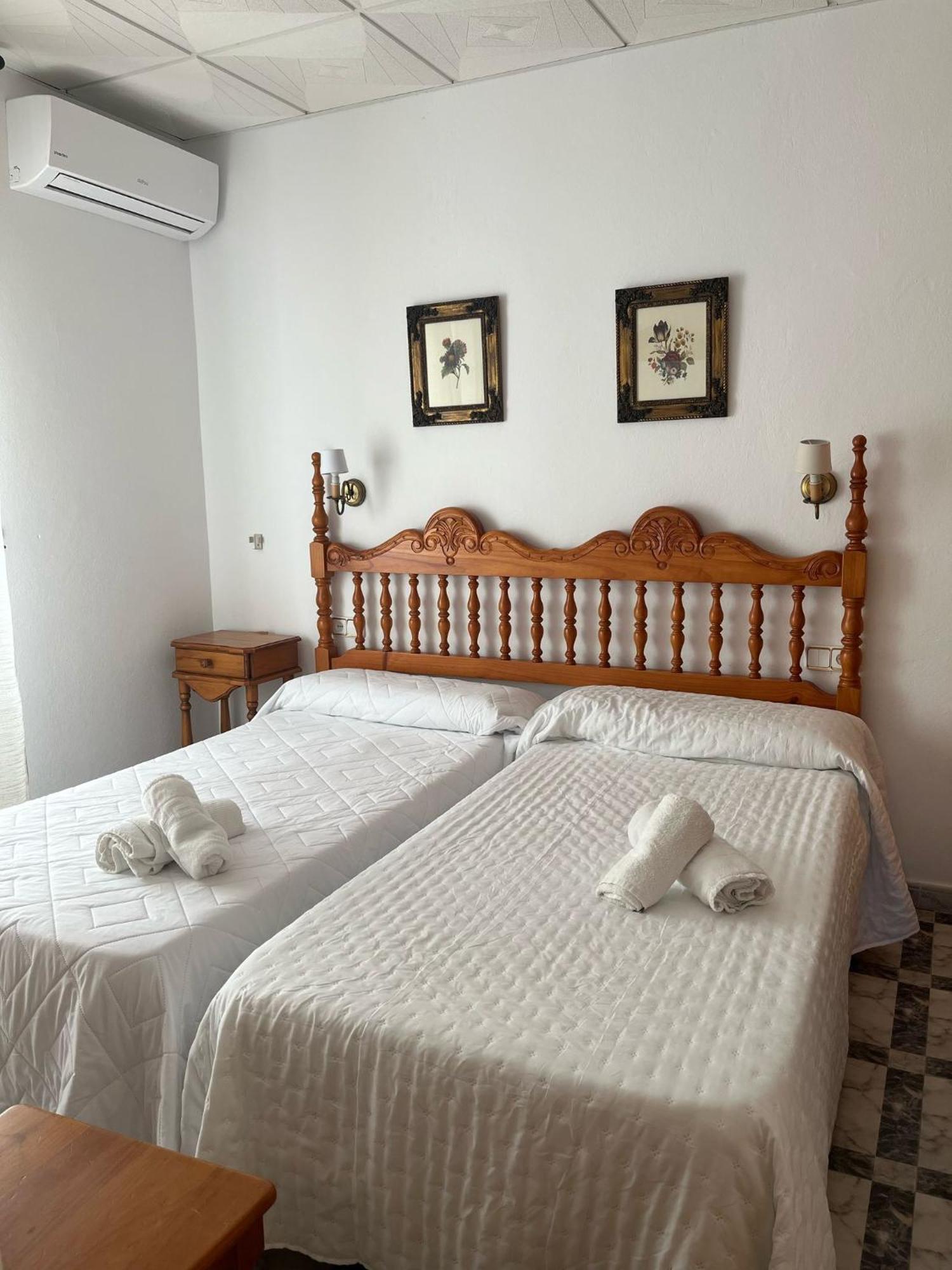 Hostal Quinto Pino Chipiona Dış mekan fotoğraf