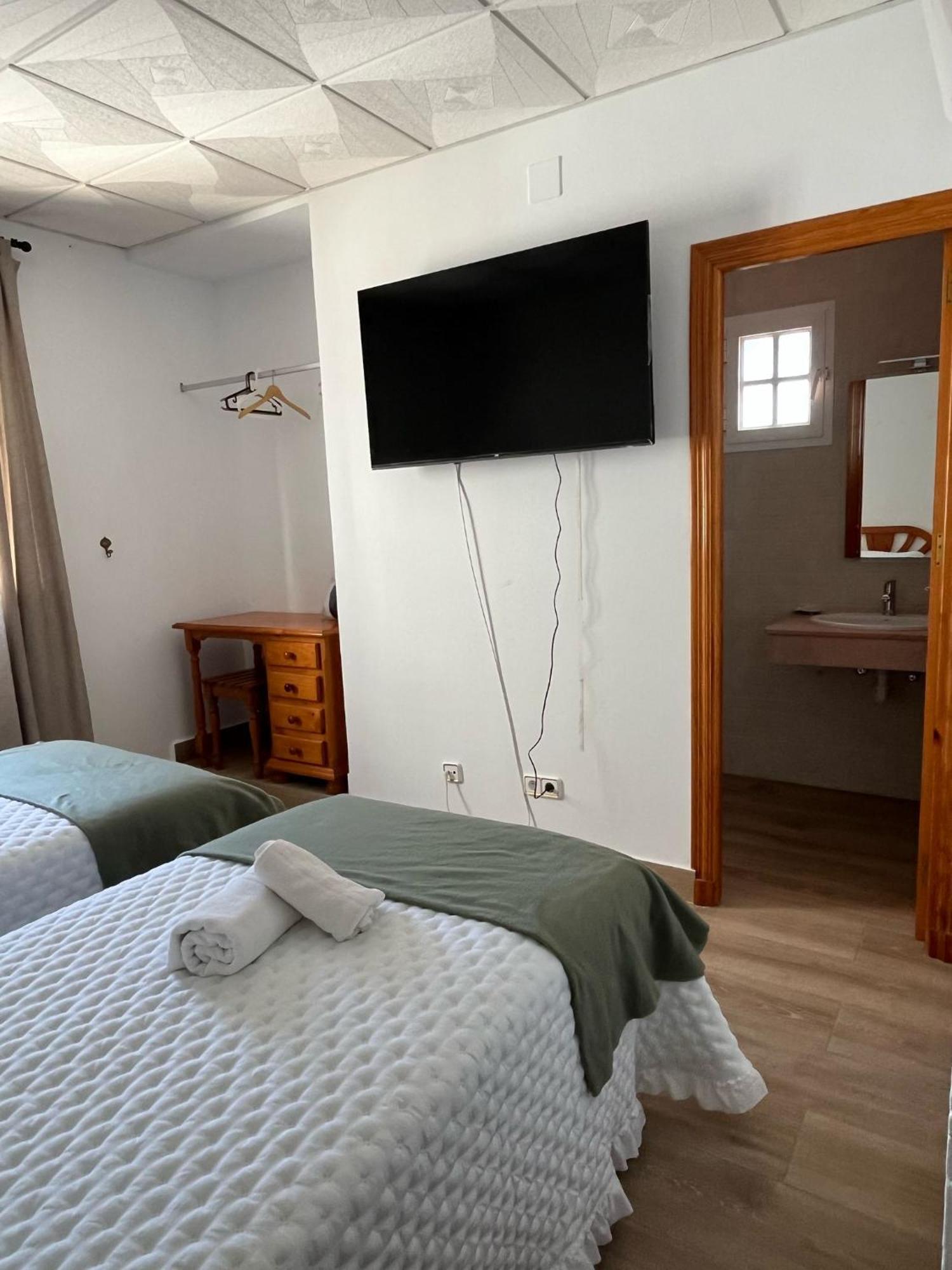 Hostal Quinto Pino Chipiona Dış mekan fotoğraf